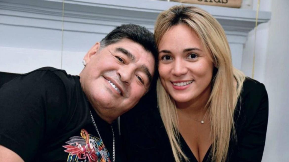 Citan como testigos a Rocío Oliva y a Víctor Stinfale en la causa por la muerte de Maradona