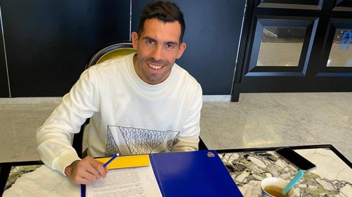 Tevez firmó el nuevo contrato con Boca y el Lunes empieza a entrenarse con el plantes