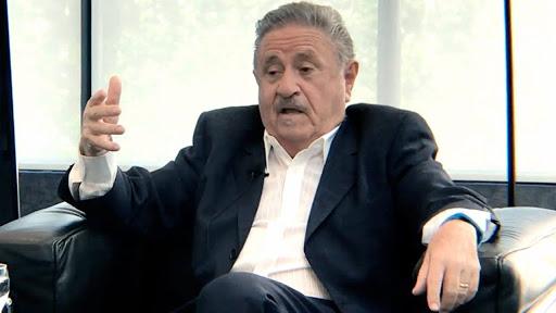 Resultado de imagen para RIO NEGRO: El senador Weretilneck apuntó contra el gobierno por los incendios del Bolsón: "Es un insulto y una falta de respeto lo que hacen"