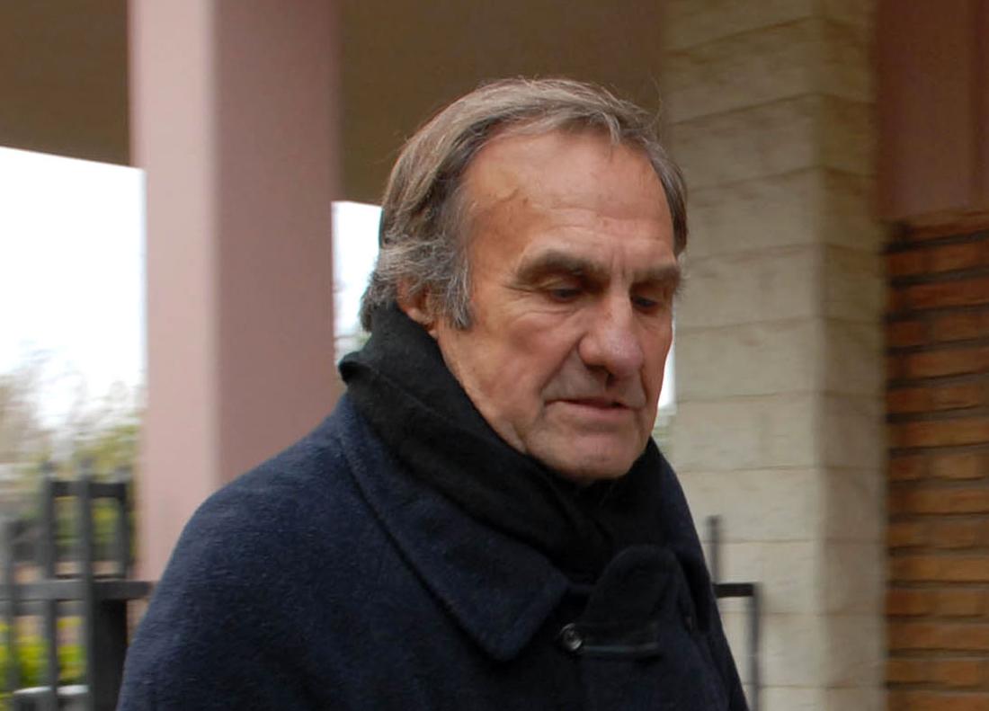 El enojo de Cora Reutemann tras la noticia falsa de la muerte de su padre: “Mi papá está mal, pero está vivo. Respeto por favor”