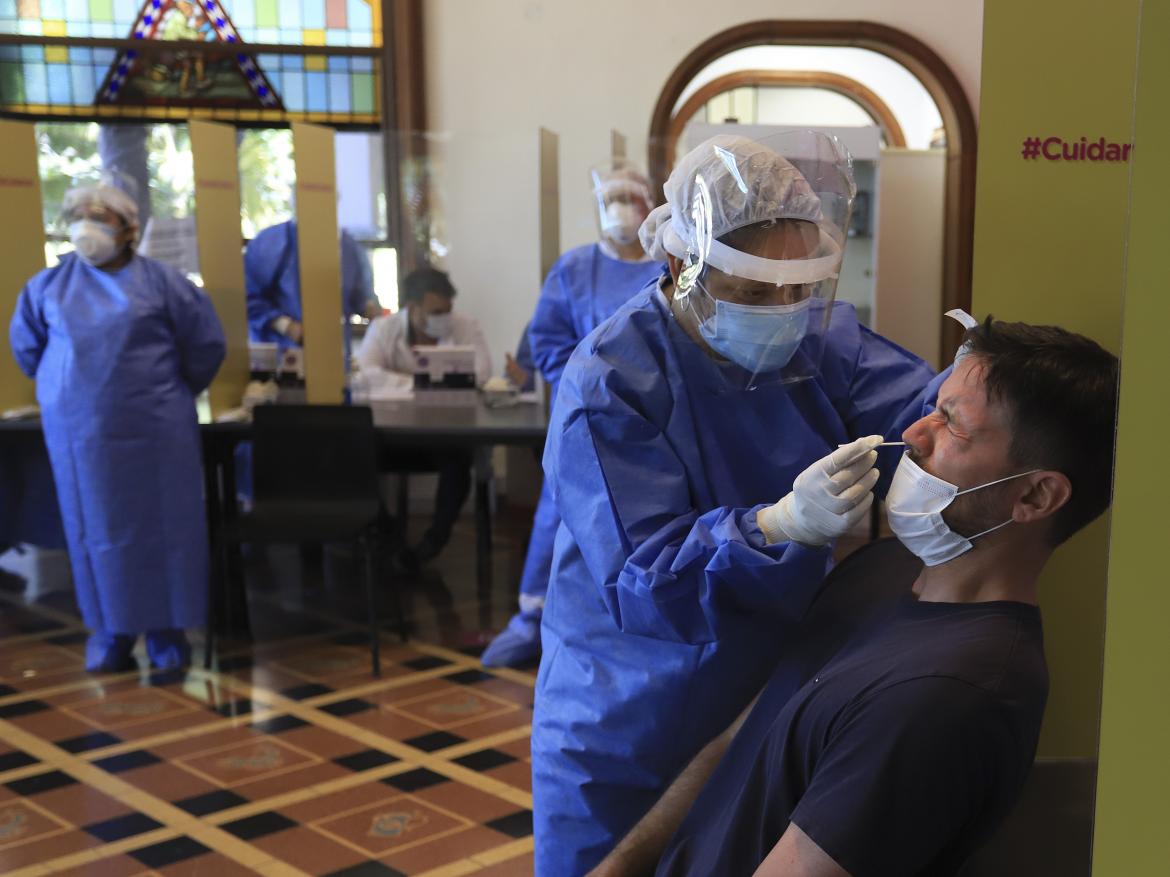 Coronavirus en Argentina: reportan 14.632 nuevos casos y 438 muertos en las últimas 24 horas